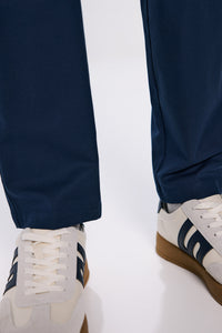 Two-tone textured chinos trousers