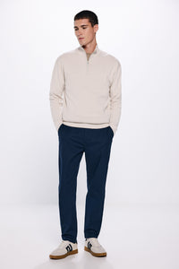 Two-tone textured chinos trousers