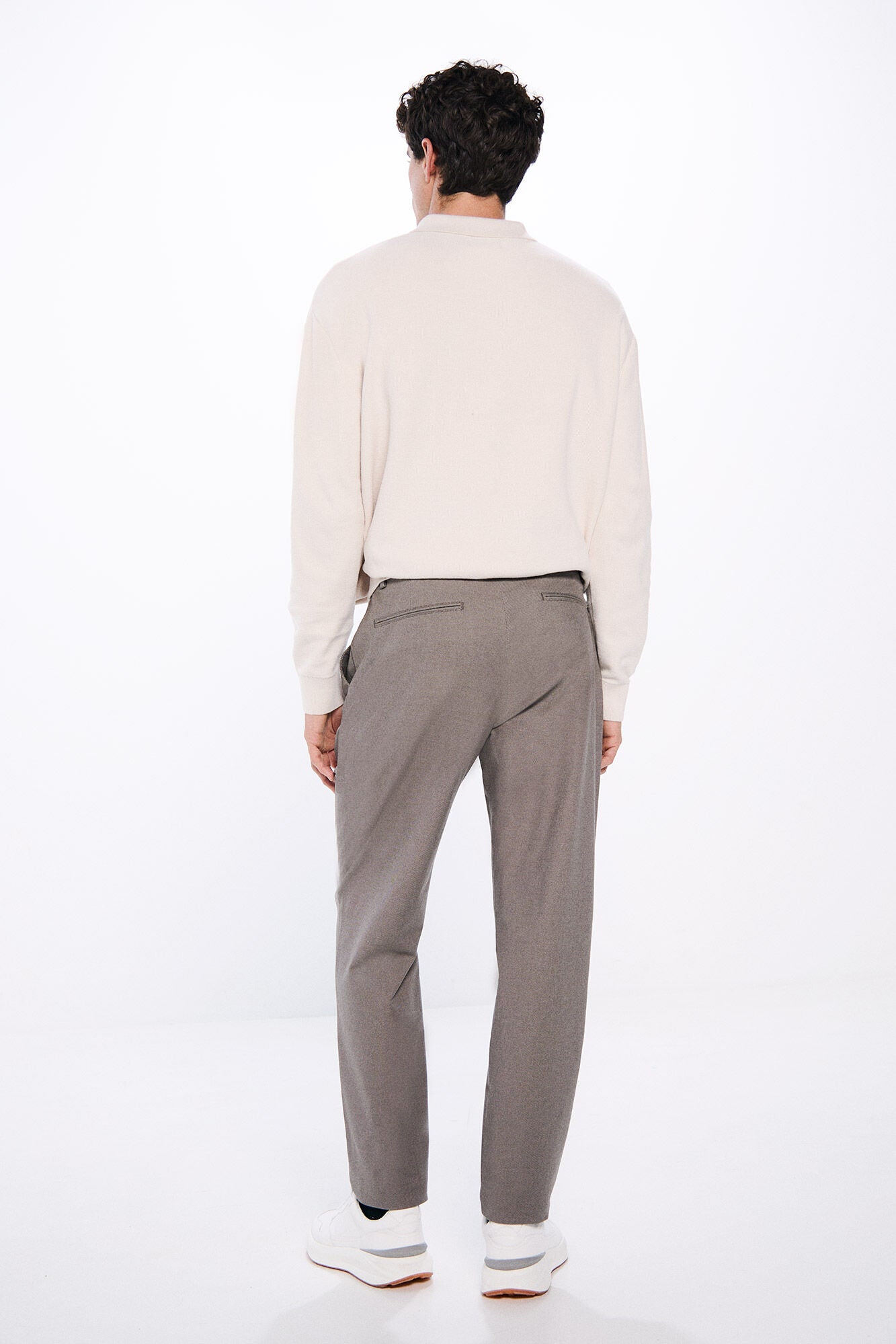 Two-tone textured chinos trousers