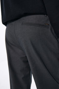 Two-tone textured chinos trousers