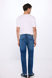 Slim fit jeans