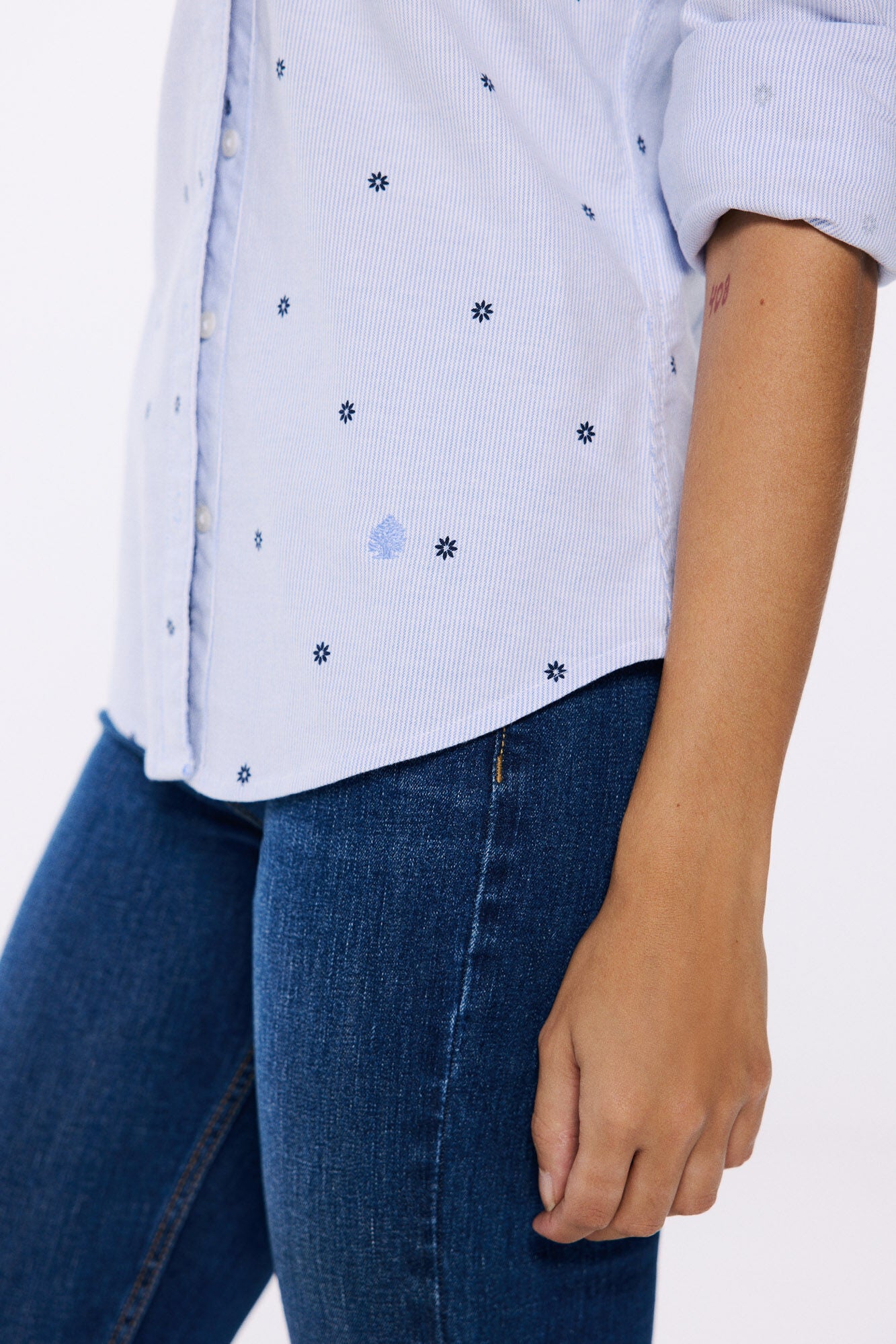 V neckline Oxford shirt