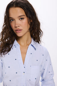 V neckline Oxford shirt