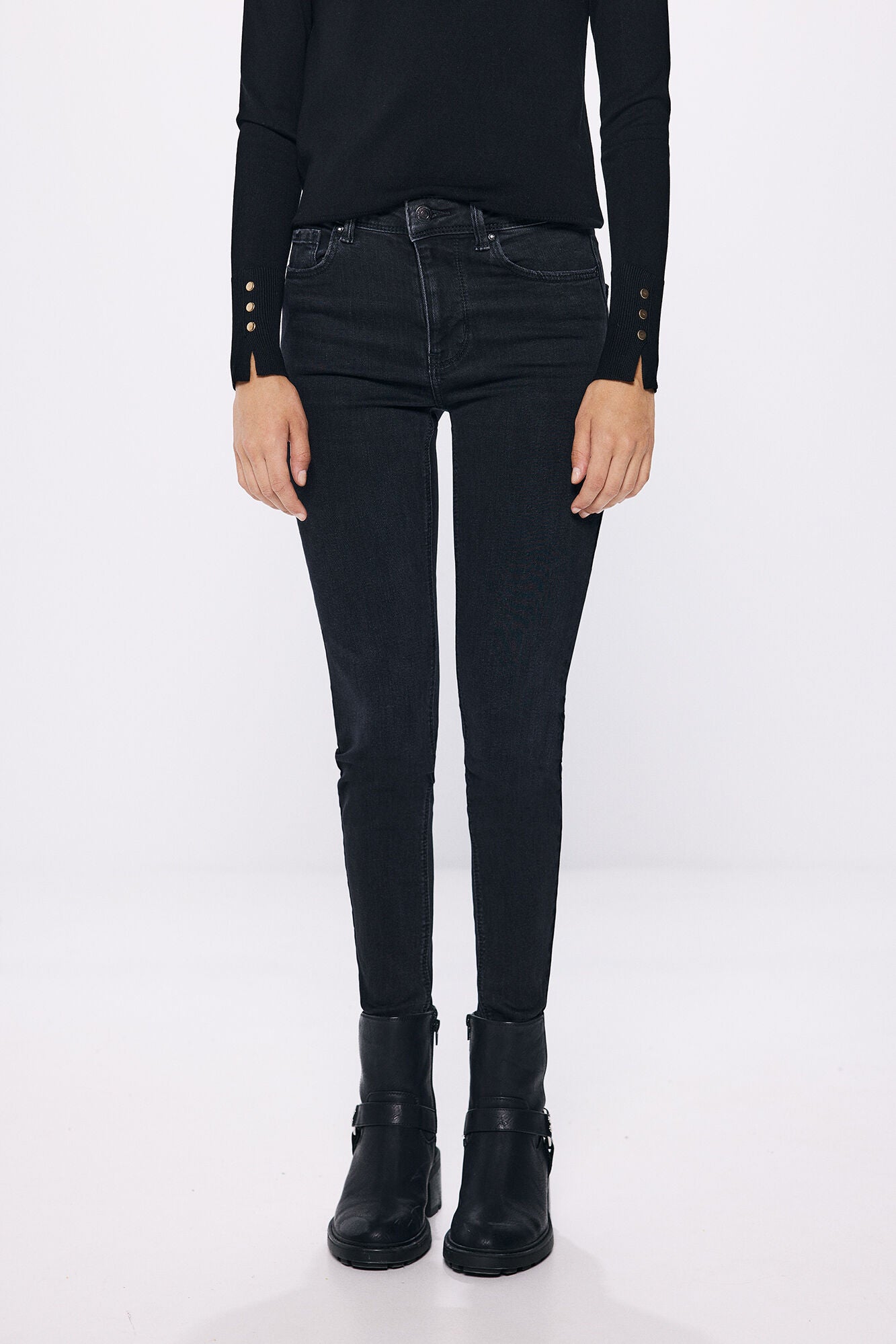 Slim cropped jeans