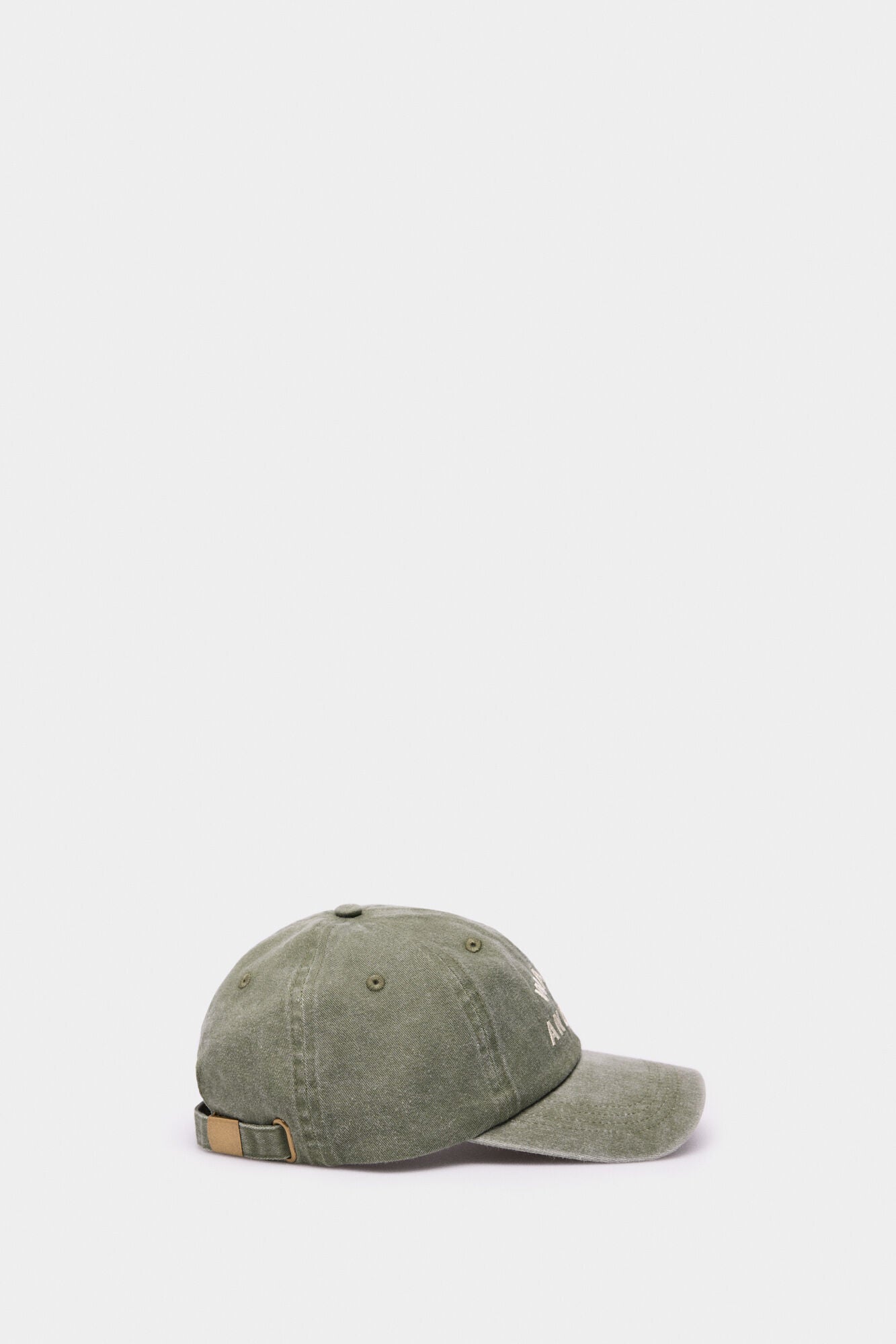 "Slow Sundays" baseball cap